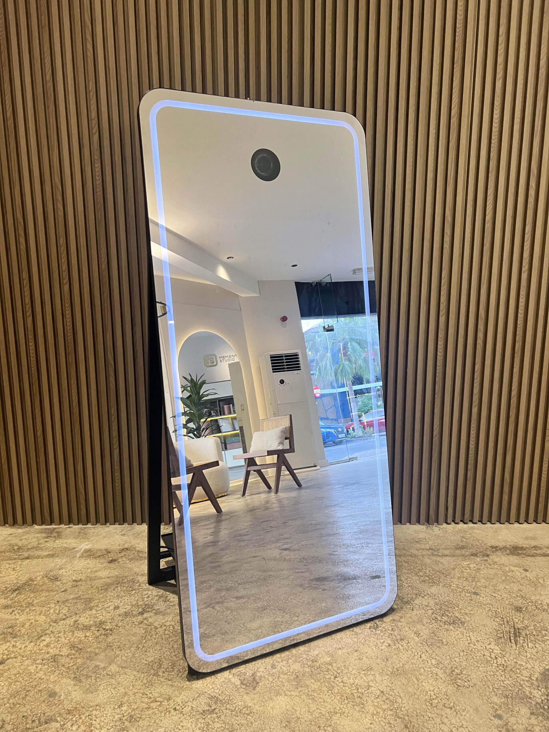 Big Mirror + Free wishes phone